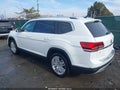 2018 Volkswagen Atlas — photo 3 of 16 | VIN 1V2NR2CA1JC520444