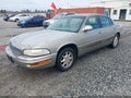 2000 Buick Park Avenue — photo 2 of 11 | VIN 1G4CW54K1Y4296618