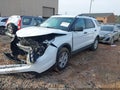 Photo 2 of 16 — 2014 Ford Explorer