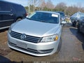 Photo 11 of 15 — 2015 Volkswagen Passat