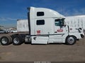 Photo 14 of 16 — 2015 Volvo VN