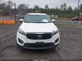 2016 Kia Sorento — photo 12 of 16 | VIN 5XYPGDA5XGG179325