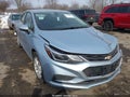 Photo 1 of 16 — 2018 Chevrolet Cruze