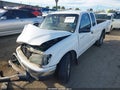 2003 Toyota Tacoma — photo 2 of 17 | VIN 5TEVL52N83Z192372
