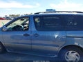 Photo 14 of 16 — 2002 Toyota Sienna
