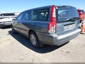 2004 Volvo V70 — photo 3 of 12 | VIN YV1SW64A442357084