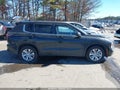 Photo 13 of 18 — 2025 Mitsubishi Outlander