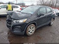 2017 Chevrolet Trax — photo 2 of 17 | VIN 3GNCJKSB6HL281442