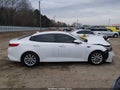 Photo 14 of 20 — 2017 Kia Optima