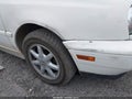 1998 Volkswagen Cabrio — photo 6 of 12 | VIN 3VWBA81E6WM807995