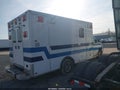 Photo 16 of 19 — 2011 Ford E-450