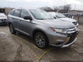 Photo 1 of 10 — 2016 Mitsubishi Outlander