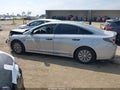 2016 Hyundai Sonata Hybrid — photo 15 of 17 | VIN KMHE24L15GA014388