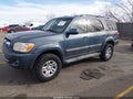 Photo 2 of 11 — 2005 Toyota Sequoia