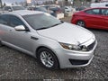 Photo 6 of 18 — 2011 Kia Optima
