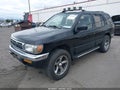 Photo 2 of 14 — 1996 Nissan Pathfinder