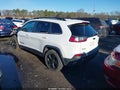 2019 Jeep Cherokee — photo 3 of 16 | VIN 1C4PJMLB4KD292683