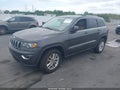 Photo 2 of 16 — 2017 Jeep Grand Cherokee