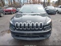 Photo 6 of 17 — 2017 Jeep Cherokee
