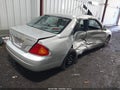 Photo 4 of 16 — 2001 Toyota Avalon