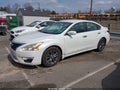 2015 Nissan Altima — photo 2 of 11 | VIN 1N4AL3AP2FN360610