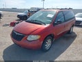 2005 Chrysler Town & Country — photo 2 of 12 | VIN 2C4GP54L75R296501