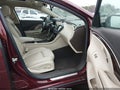 2015 Buick LaCrosse — photo 5 of 16 | VIN 1G4GB5GR6FF133986