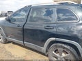 Photo 14 of 19 — 2016 Jeep Cherokee
