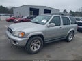 Photo 2 of 11 — 2002 Nissan Pathfinder
