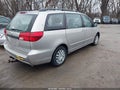 Photo 4 of 11 — 2005 Toyota Sienna