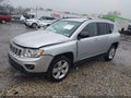 2011 Jeep Compass — photo 2 of 16 | VIN 1J4NF1FB4BD248180