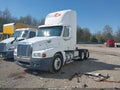 2009 Freightliner Conventional — photo 2 of 16 | VIN 1FUJBBCK19LAD5320