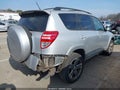 Photo 4 of 16 — 2009 Toyota RAV4