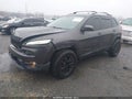 Photo 2 of 16 — 2017 Jeep Cherokee