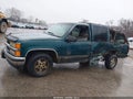 1995 Chevrolet Suburban — photo 14 of 19 | VIN 1GNEC16K4SJ329736