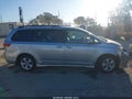 2019 Toyota Sienna — photo 12 of 15 | VIN 5TDKZ3DC2KS019914