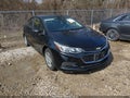 Photo 1 of 17 — 2017 Chevrolet Cruze