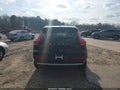 Photo 16 of 17 — 2019 Volvo XC40