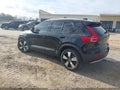 Photo 3 of 17 — 2019 Volvo XC40