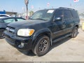 2005 Toyota Sequoia — photo 2 of 11 | VIN 5TDZT34A75S243828