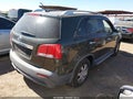 Photo 4 of 11 — 2012 Kia Sorento