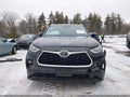 Photo 13 of 18 — 2020 Toyota Highlander
