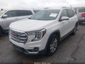 Photo 2 of 16 — 2022 GMC Terrain