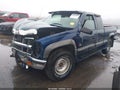 1998 Chevrolet C/K 2500 — photo 2 of 17 | VIN 1GCGK29J6WE230945