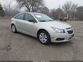 Photo 1 of 16 — 2014 Chevrolet Cruze