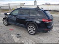 Photo 3 of 22 — 2023 Volkswagen Atlas