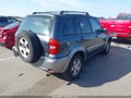 Photo 4 of 16 — 2005 Toyota RAV4