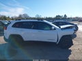 Photo 12 of 15 — 2016 Jeep Cherokee