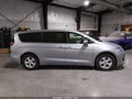 Photo 14 of 17 — 2018 Chrysler Pacifica