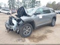 Photo 2 of 10 — 2026 Chevrolet Traverse